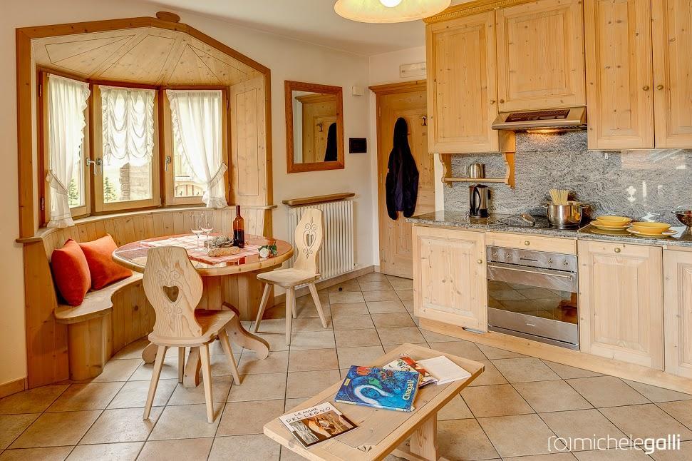 Art Apartments Casa Lapis Livigno Rom bilde