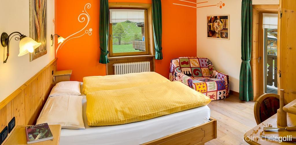 Art Apartments Casa Lapis Livigno Rom bilde